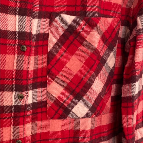 Aerie Oversized Red Flannel Button Down size Medium Red Plaid Button-Up Shirt - Picture 3 of 7